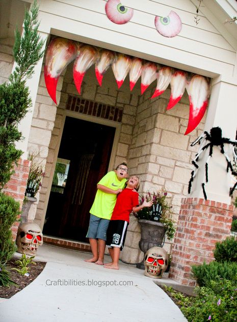 Spooky eyes and teeth for the house Halloween decoration