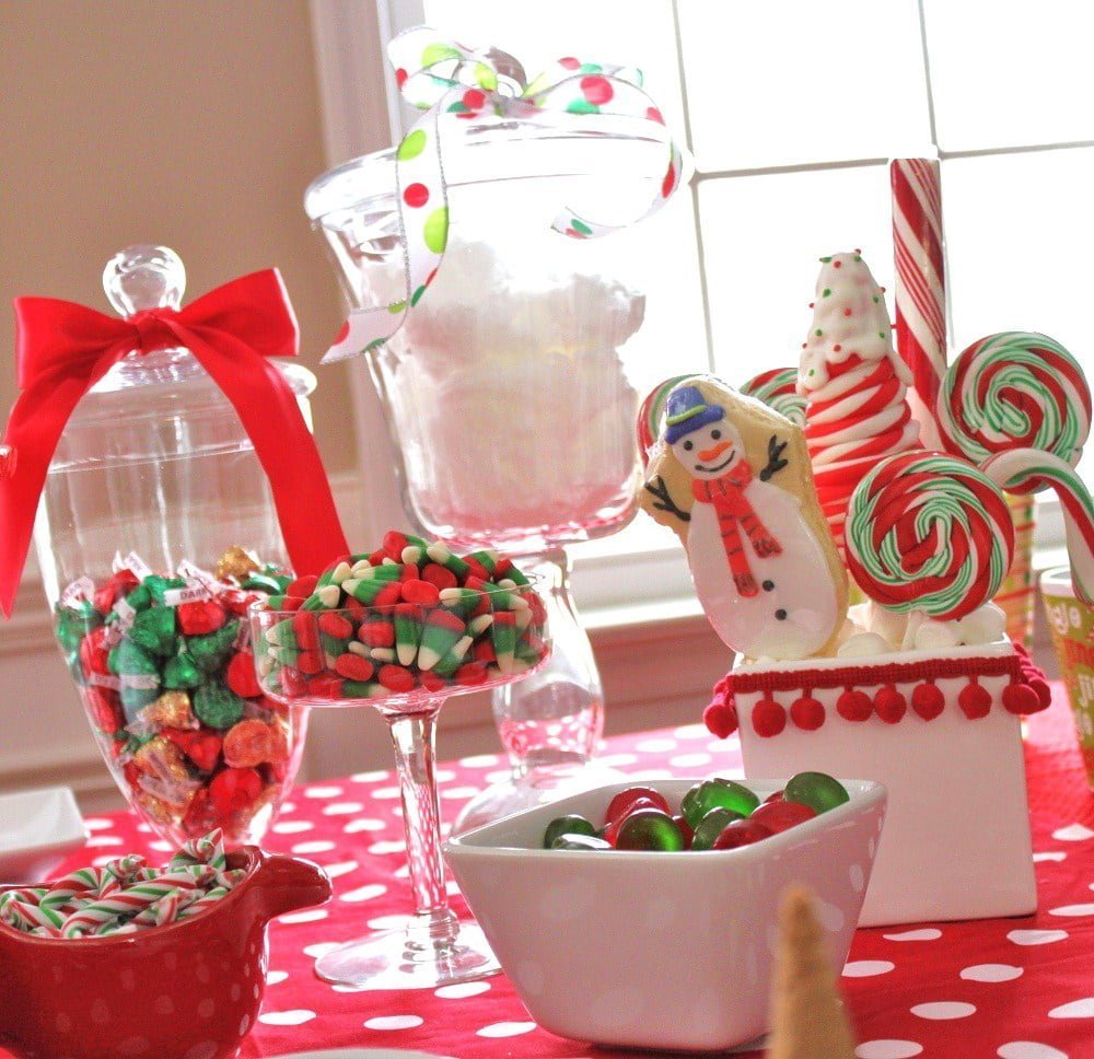 Kid's Christmas Candy Cottage