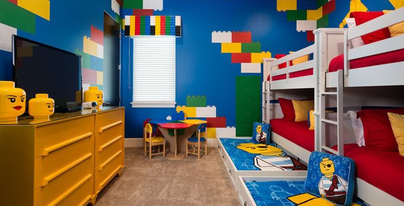 Featured image for “40+ Best LEGO Room Designs for 2023”