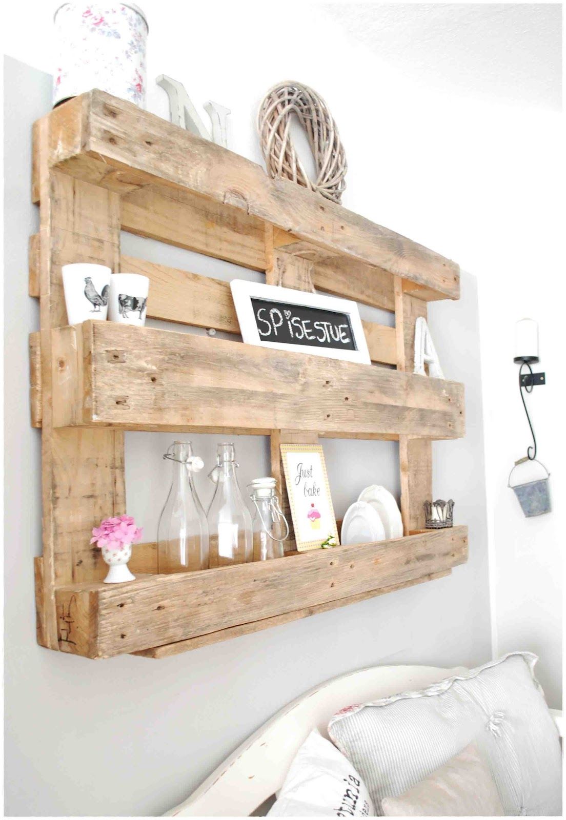 Easy Rustic Wood Shelving