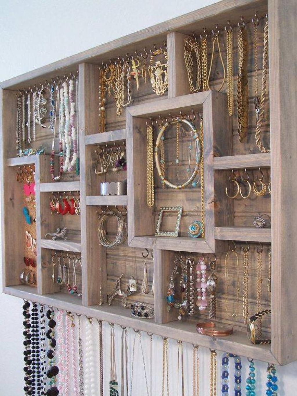 Organize Artistically