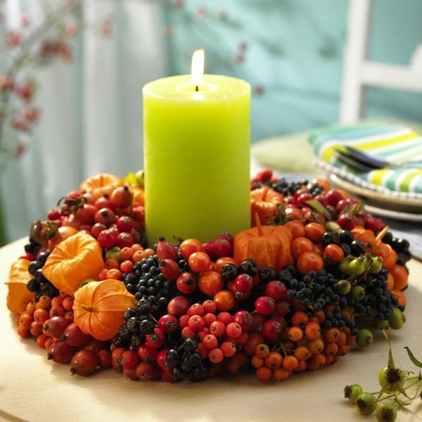 A Wreath of Festive Fall Berries