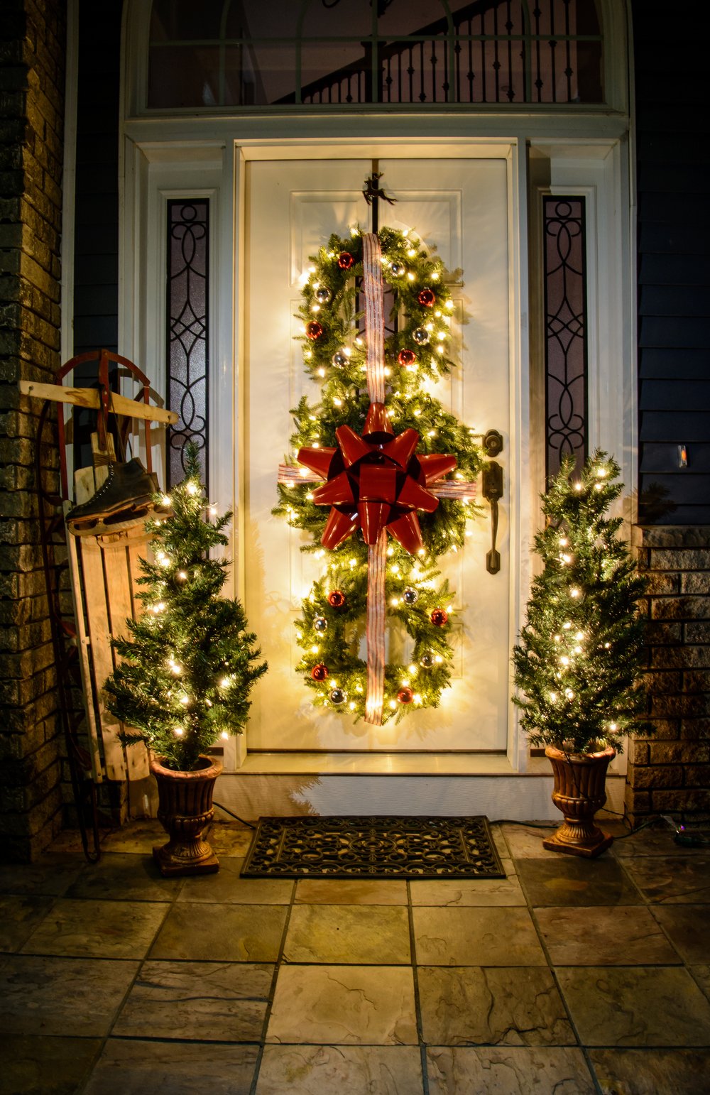 Bold Wreath Trio