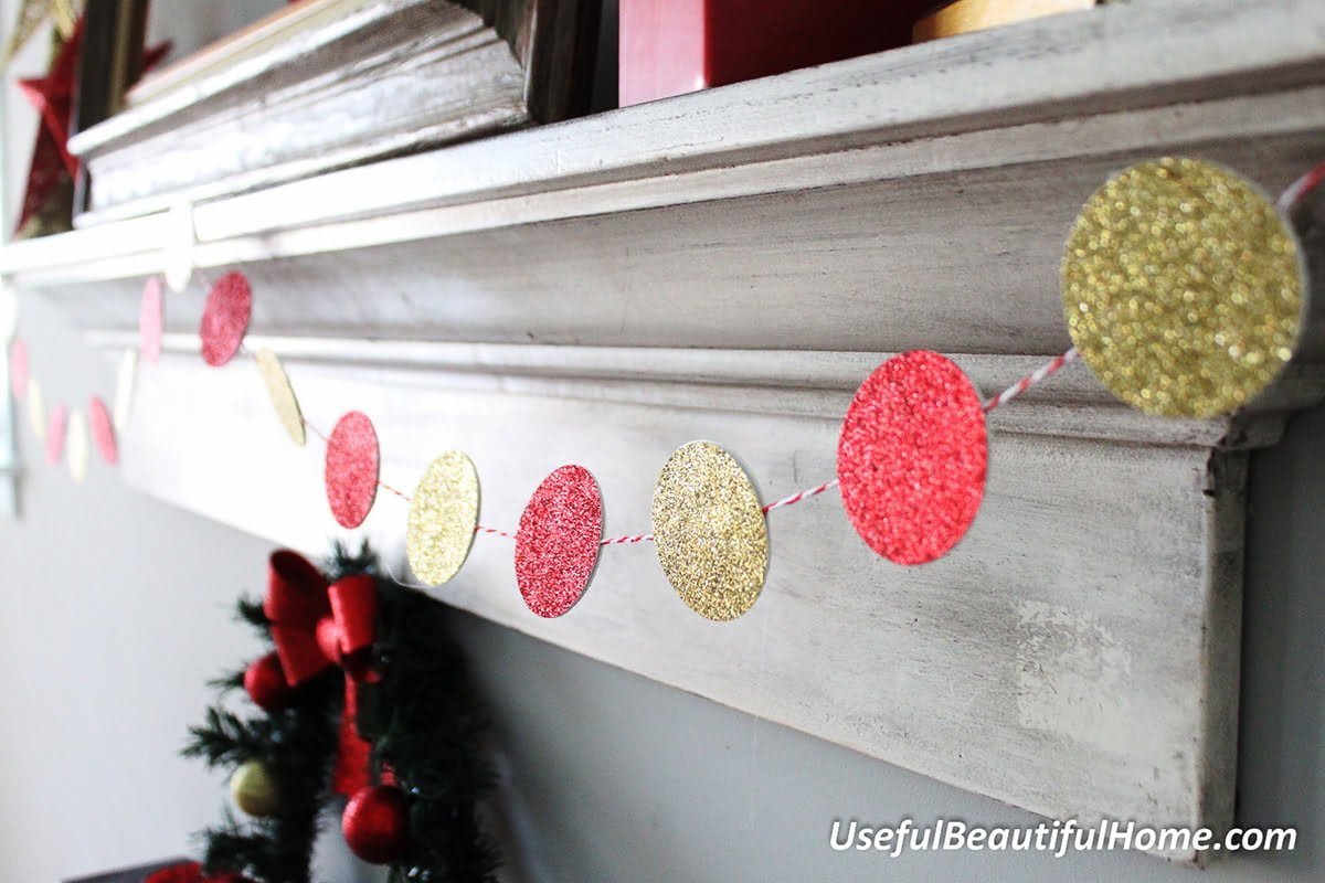 Scrapbooking Garland