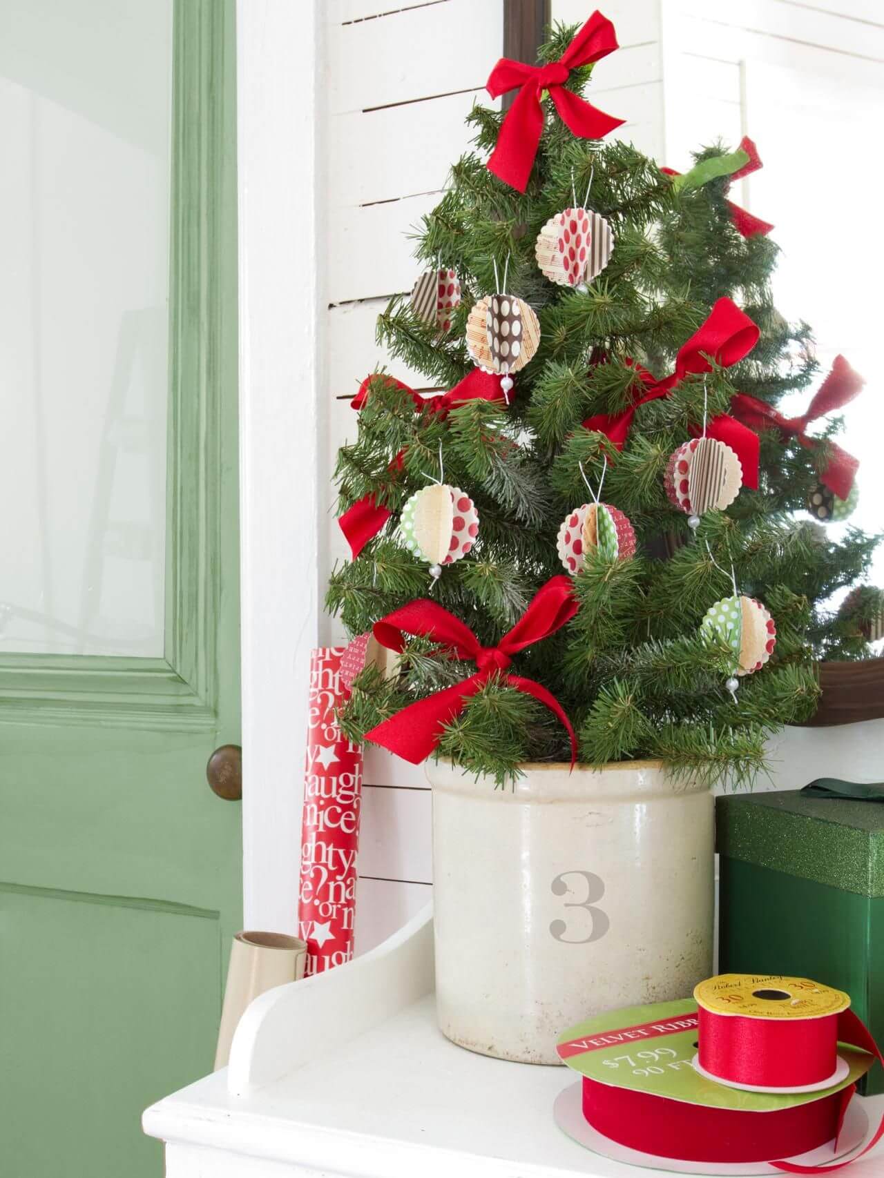 Tabletop DIY Ornament Christmas Tree