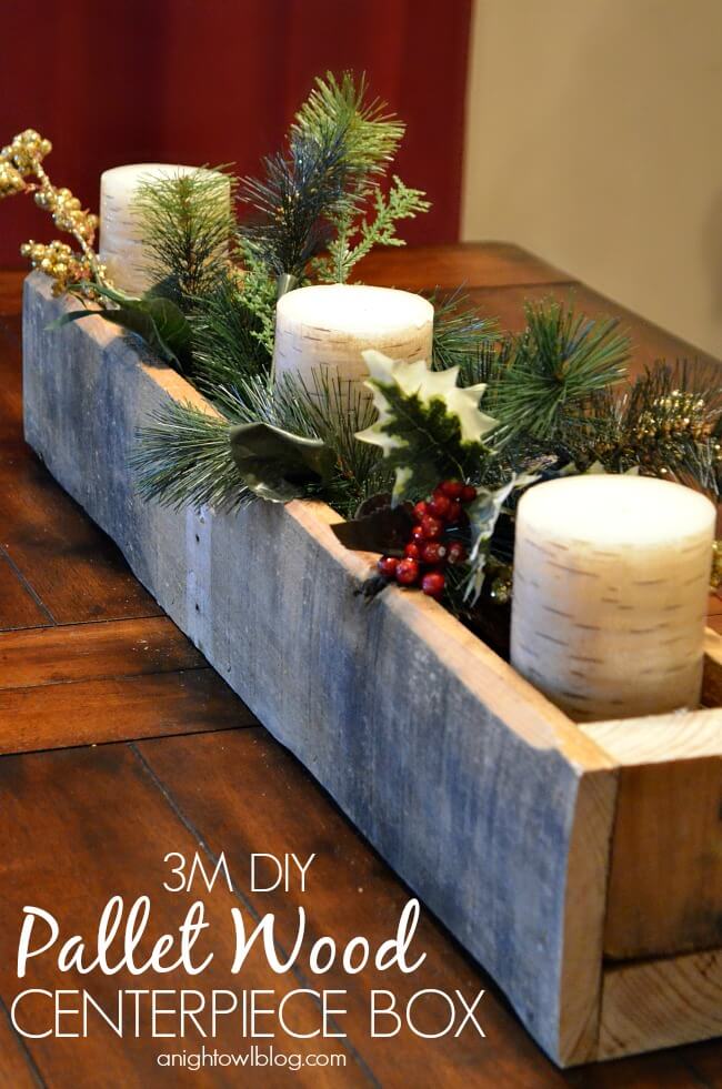 An Eye-Catching Rustic Berry Tablescape