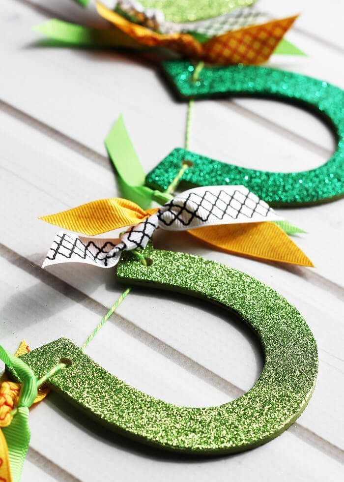 Glitter Horseshoe Garland for St. Patrick's Day