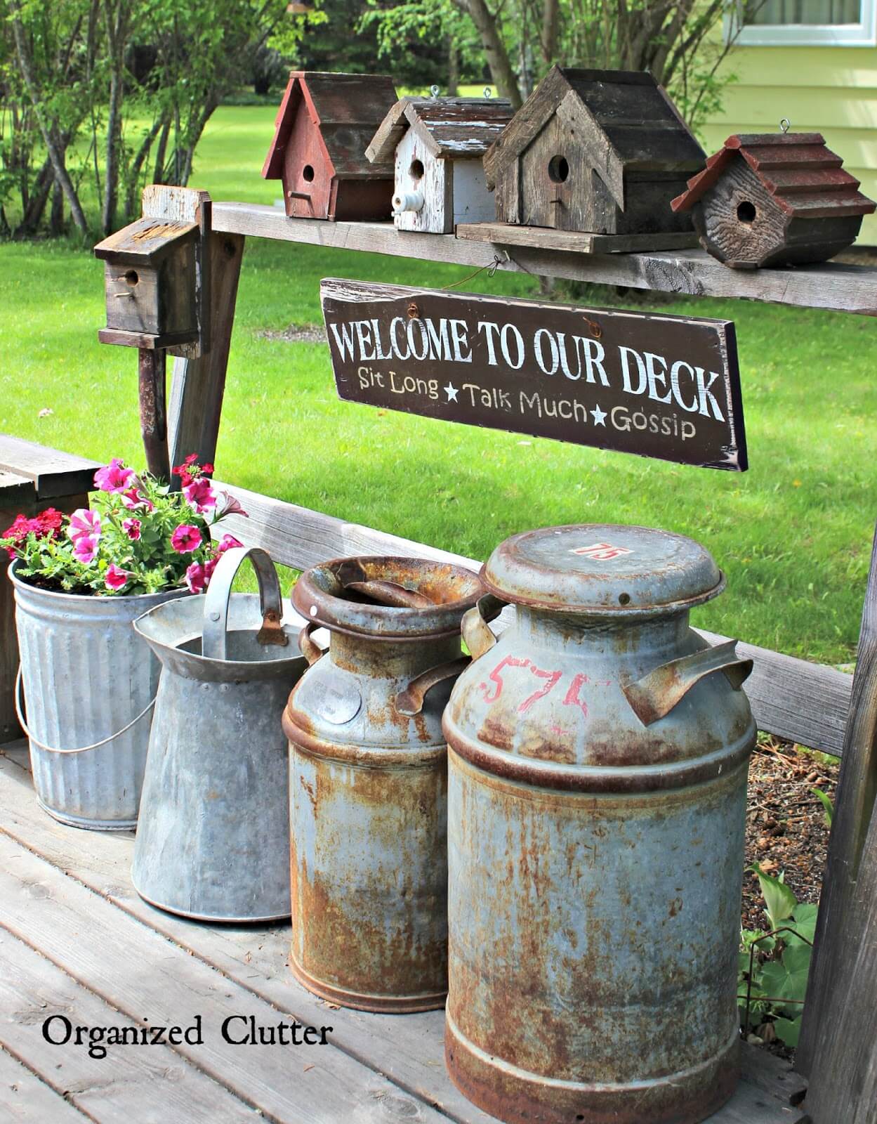 Vintage Birdhouse and Milk Can Decor Idea