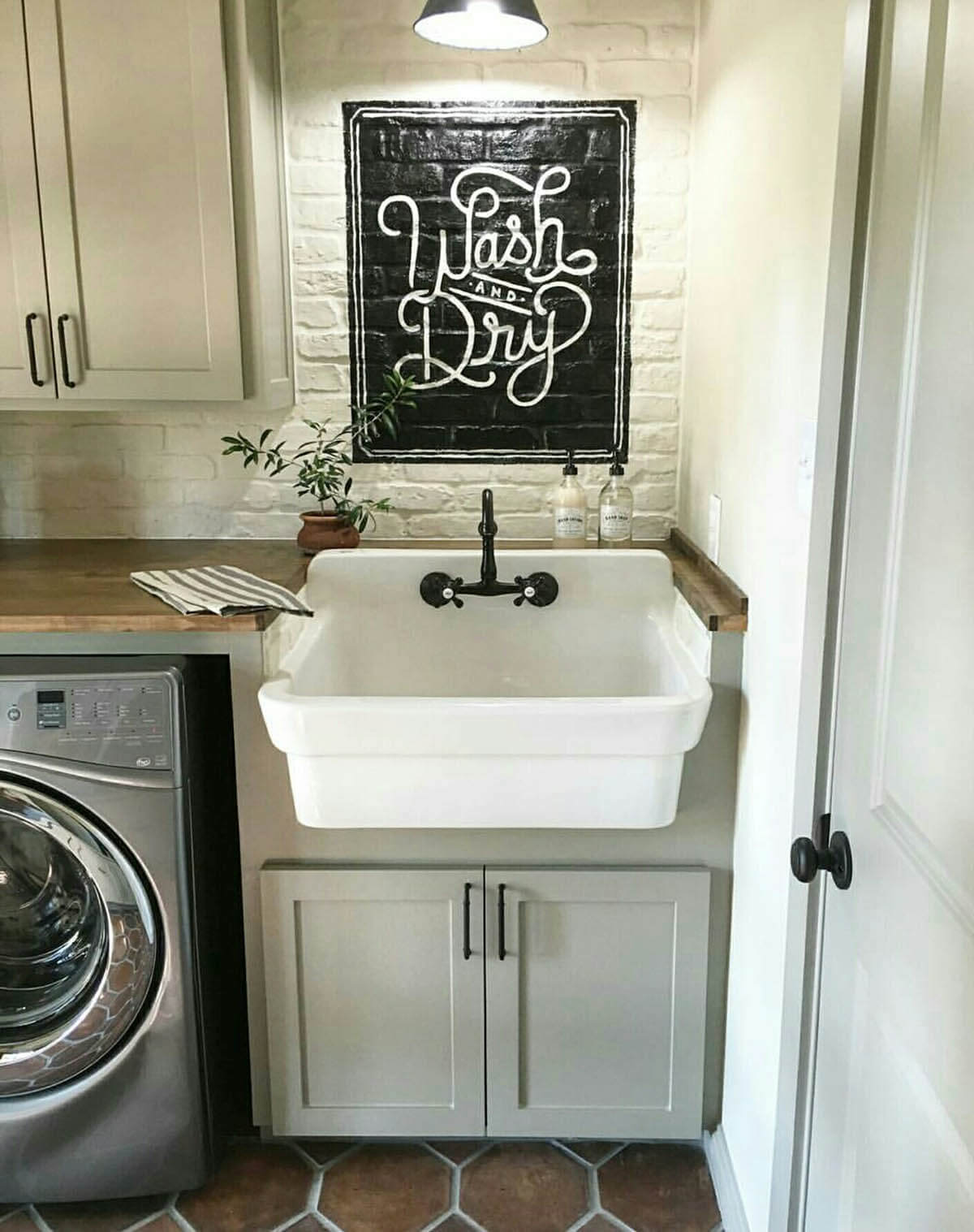 Farmhouse Sink Plus "Wash and Dry" Sign