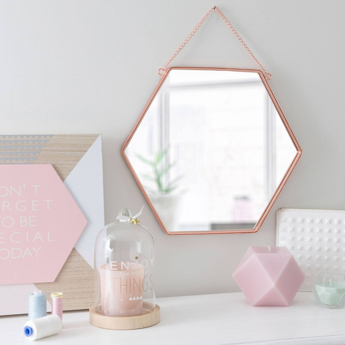 Pamper Me Pink Vanity Set With Copper Honeycomb Mirror