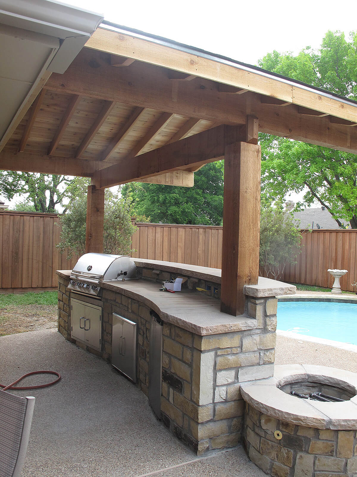 Stone Bar with Grill and Fire Pit