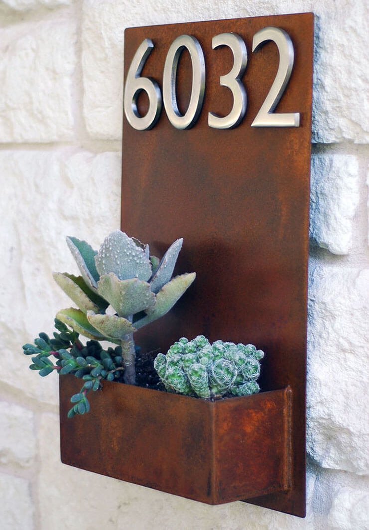 A Small Distinguished Planter for your Home