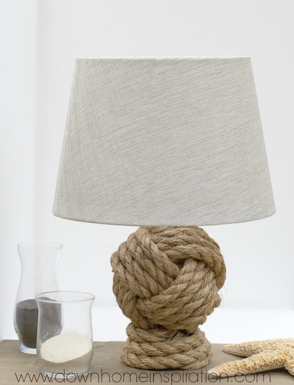 A Nautical Knot Lamp at the Shore