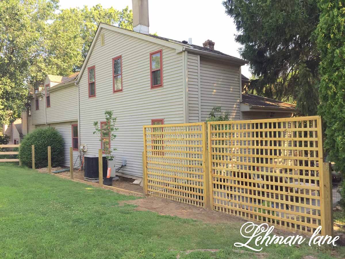 Simple Wooden Latticework Panel Fence