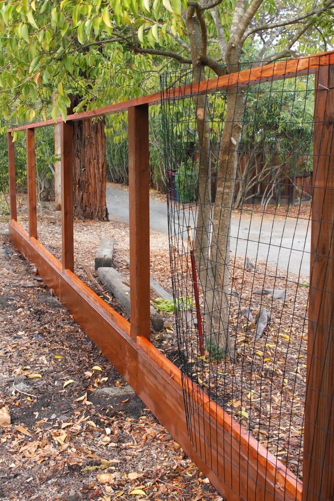 Wood and Welded Wire Panel Fence