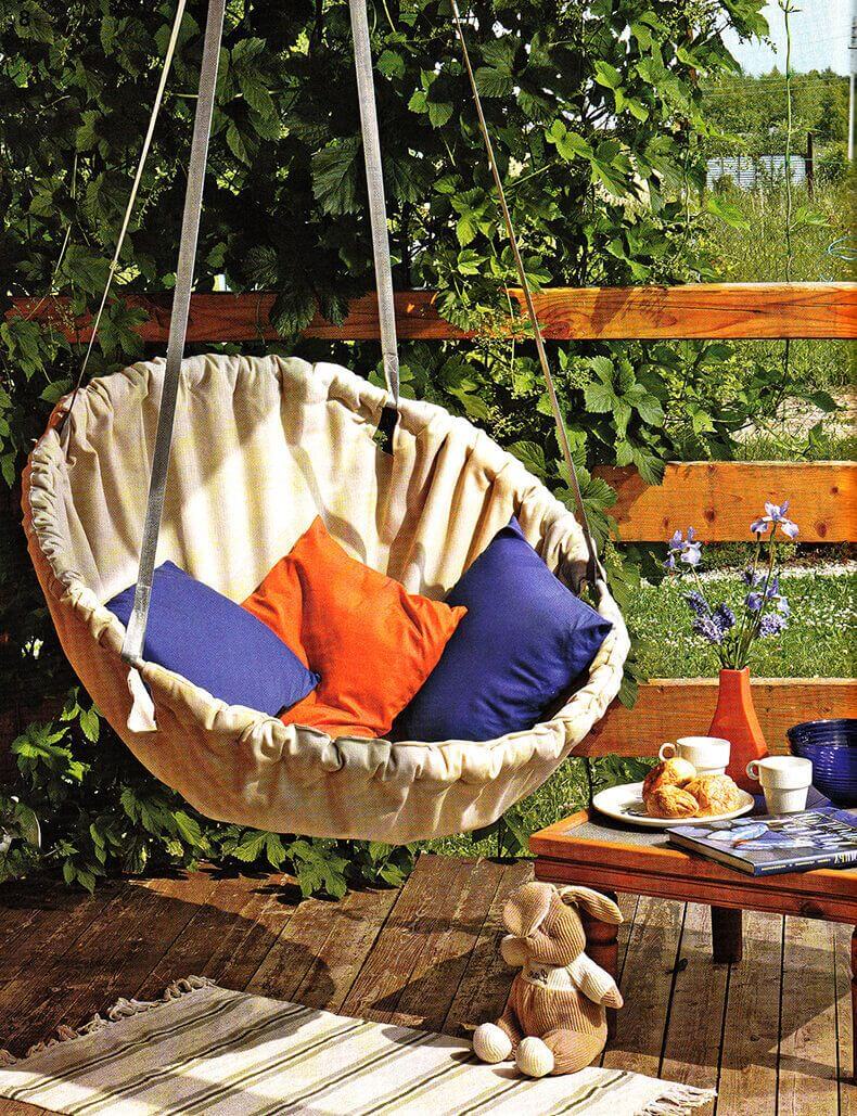 Summer Splendor Basket Swing