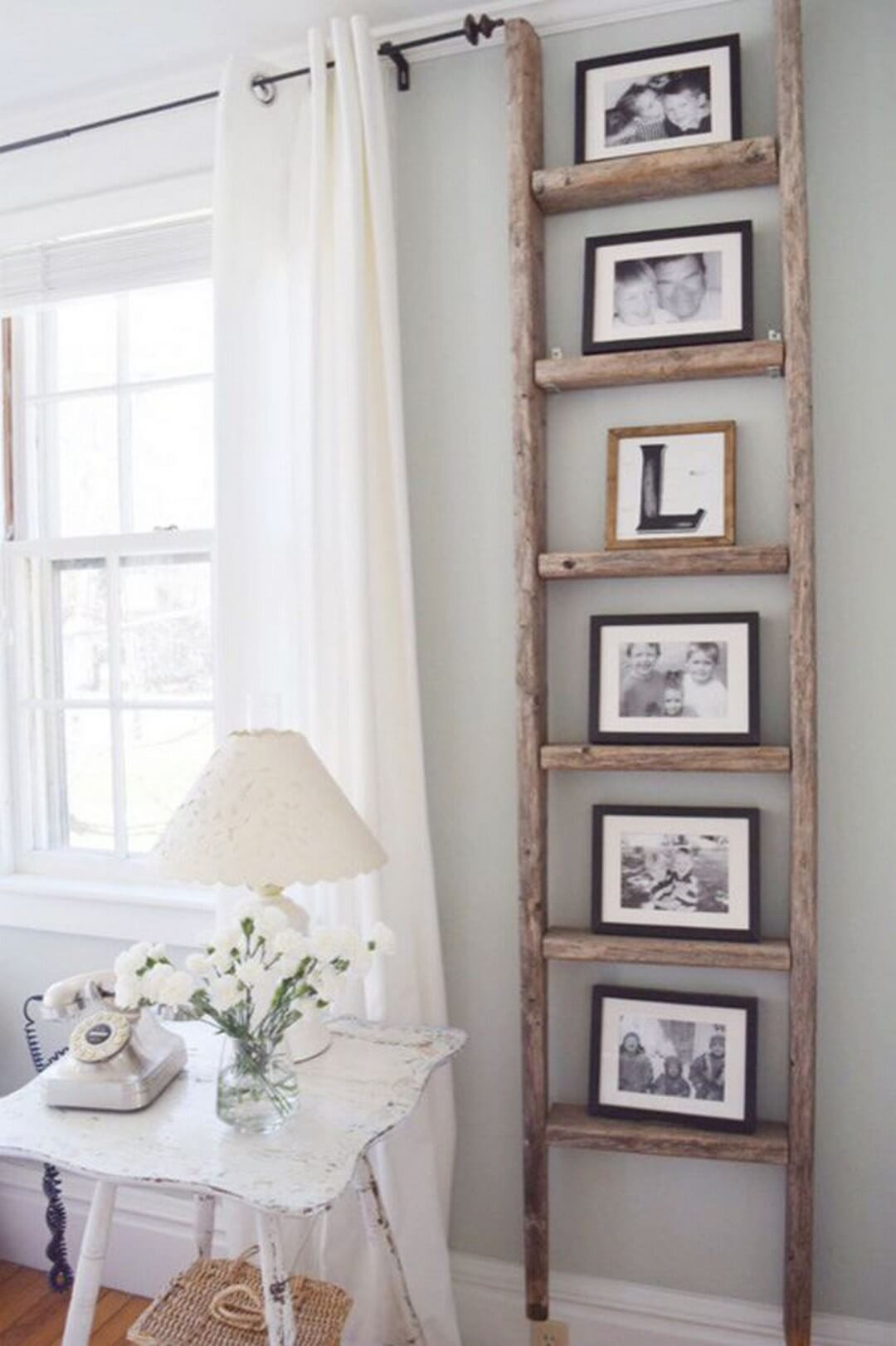 Workman's Ladder Picture Frame Display