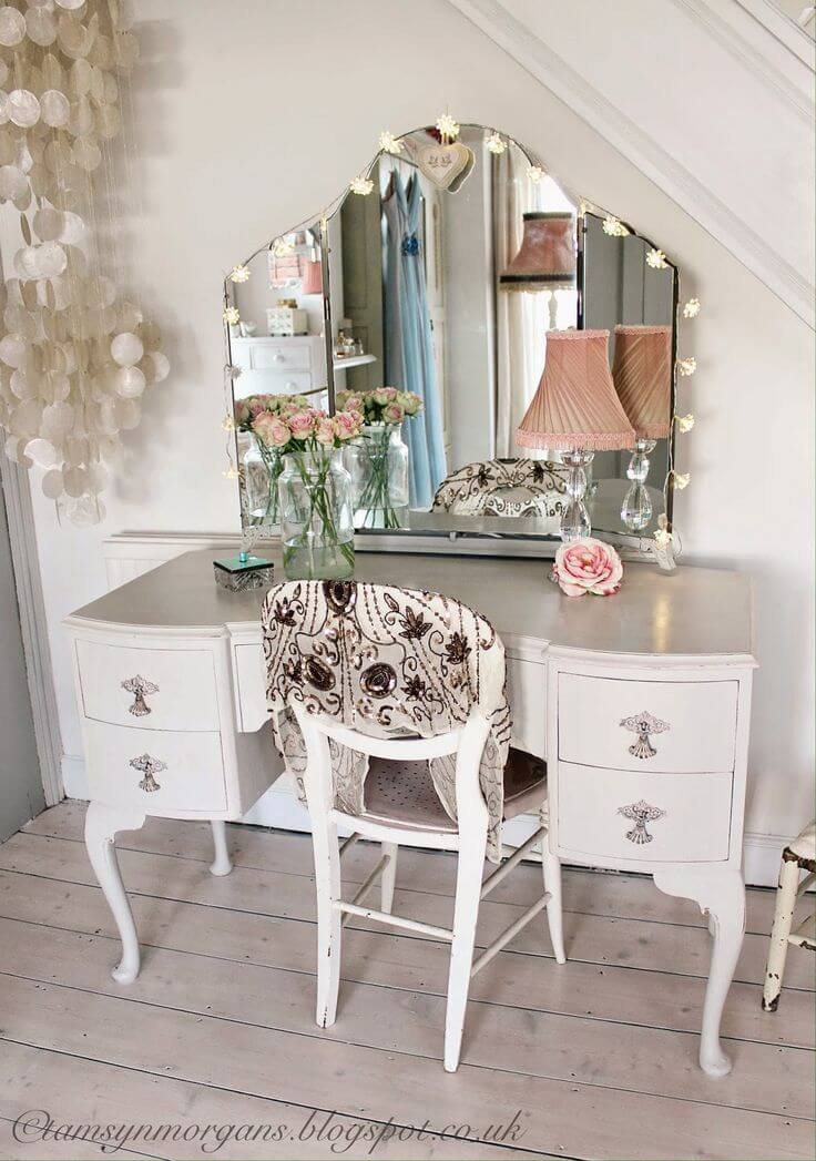 Deco Diva Refashioned Vintage Vanity