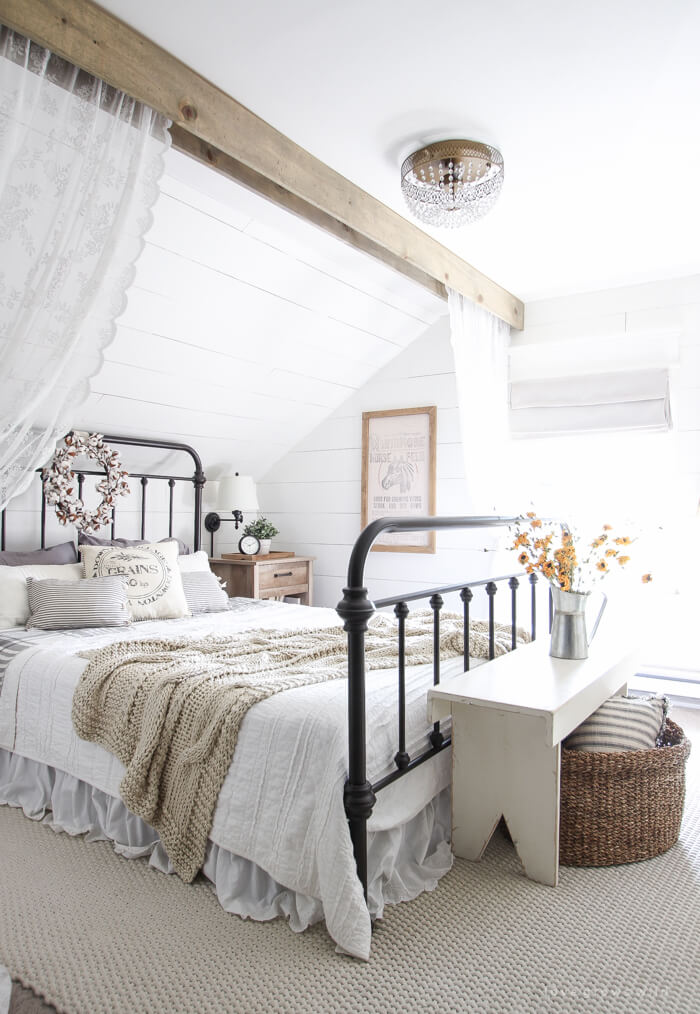 Enchanted Outback Bedroom Abode