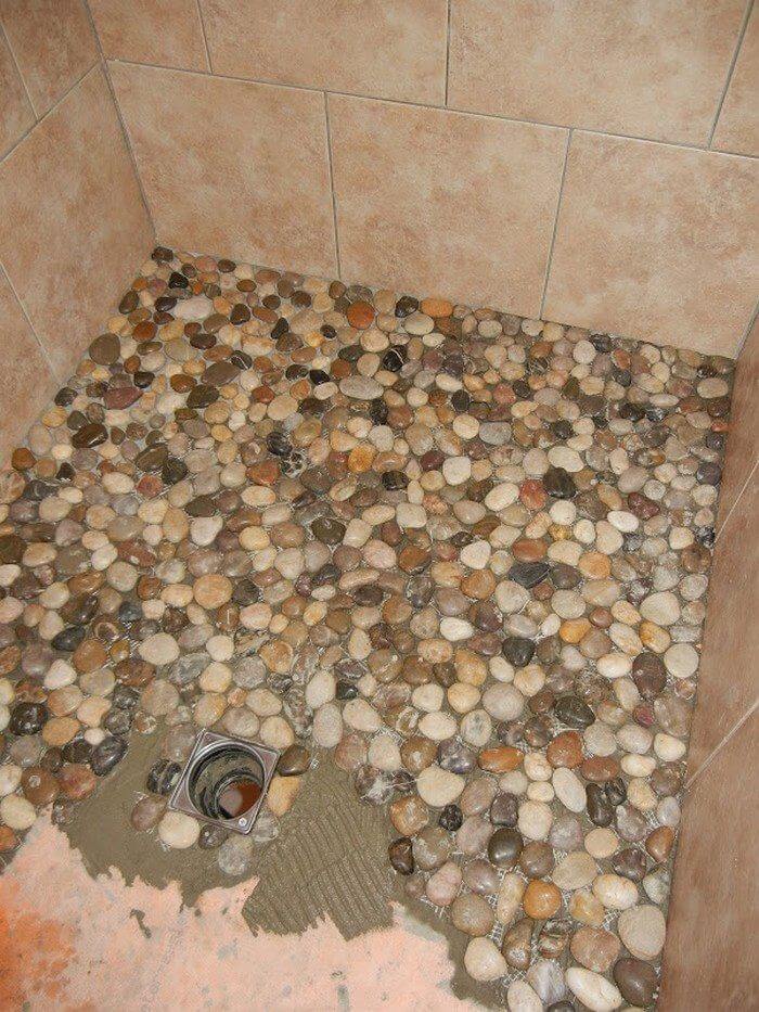 Bring the Outdoors Indoors With This Stone Shower Tiling