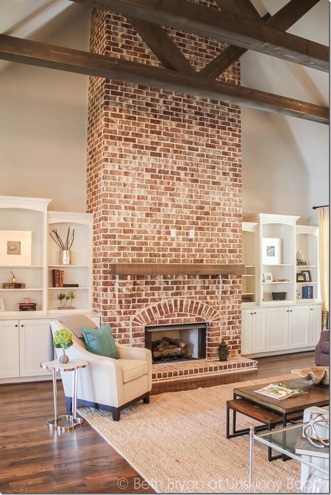 Red Brick Anchors a Tall Space