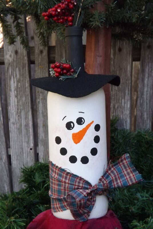 Snowman-Inspired DIY Wine Bottle Craft