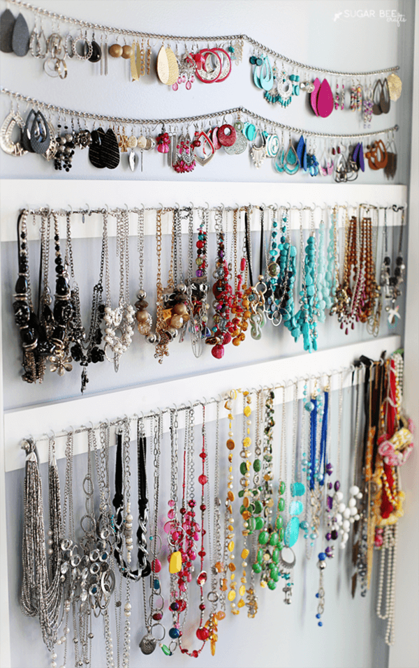 Eye-Catching Wall of Jewelry Accent