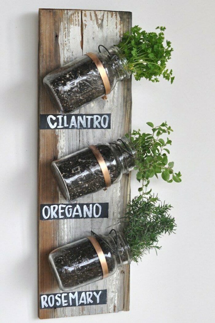 Wooden Mounted Mason Jar Spice Garden