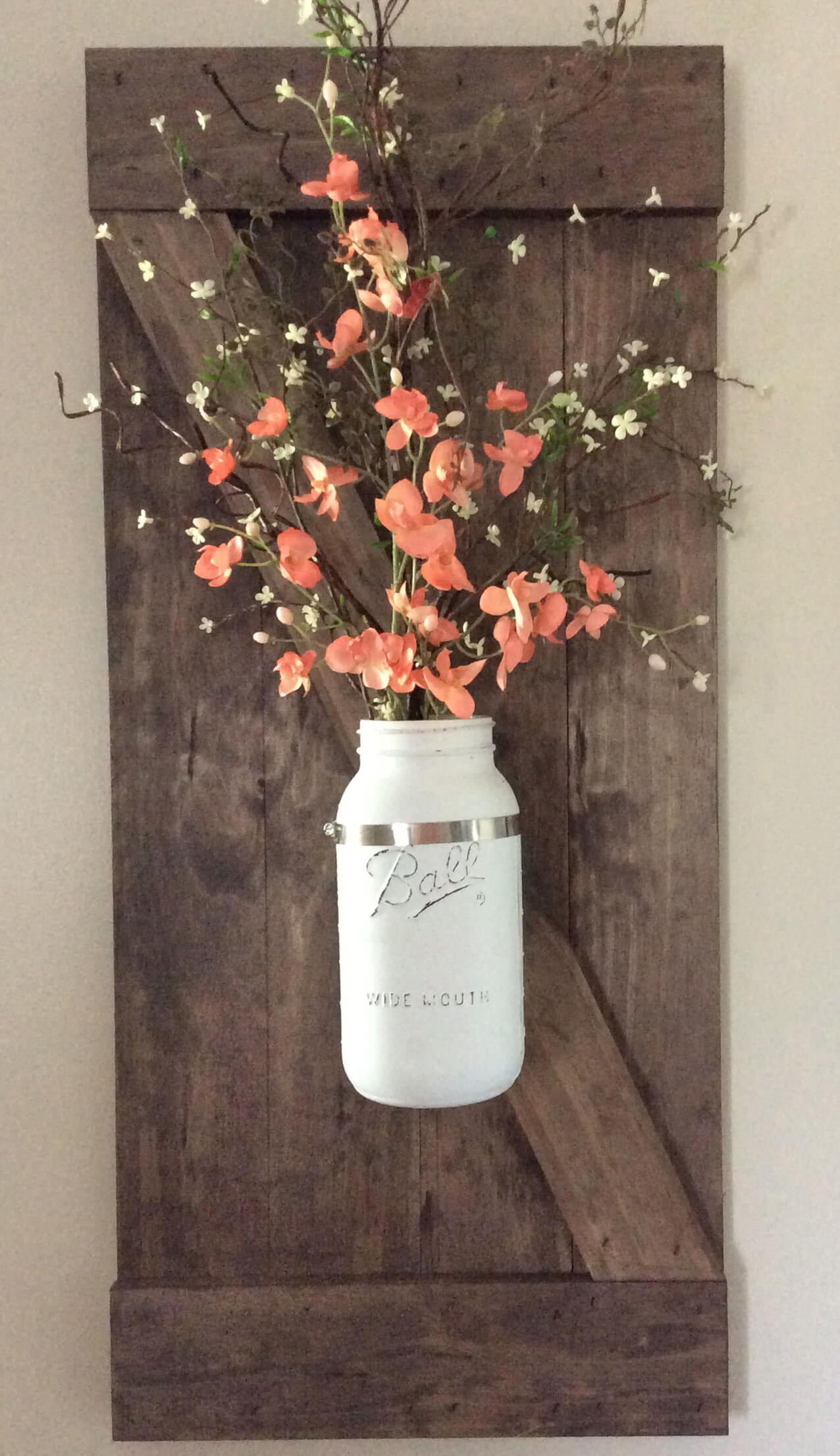 Gorgeous Painted Mason Jar Flower Decor