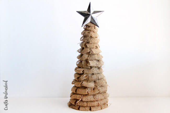 Creative DIY Burlap Christmas Tree