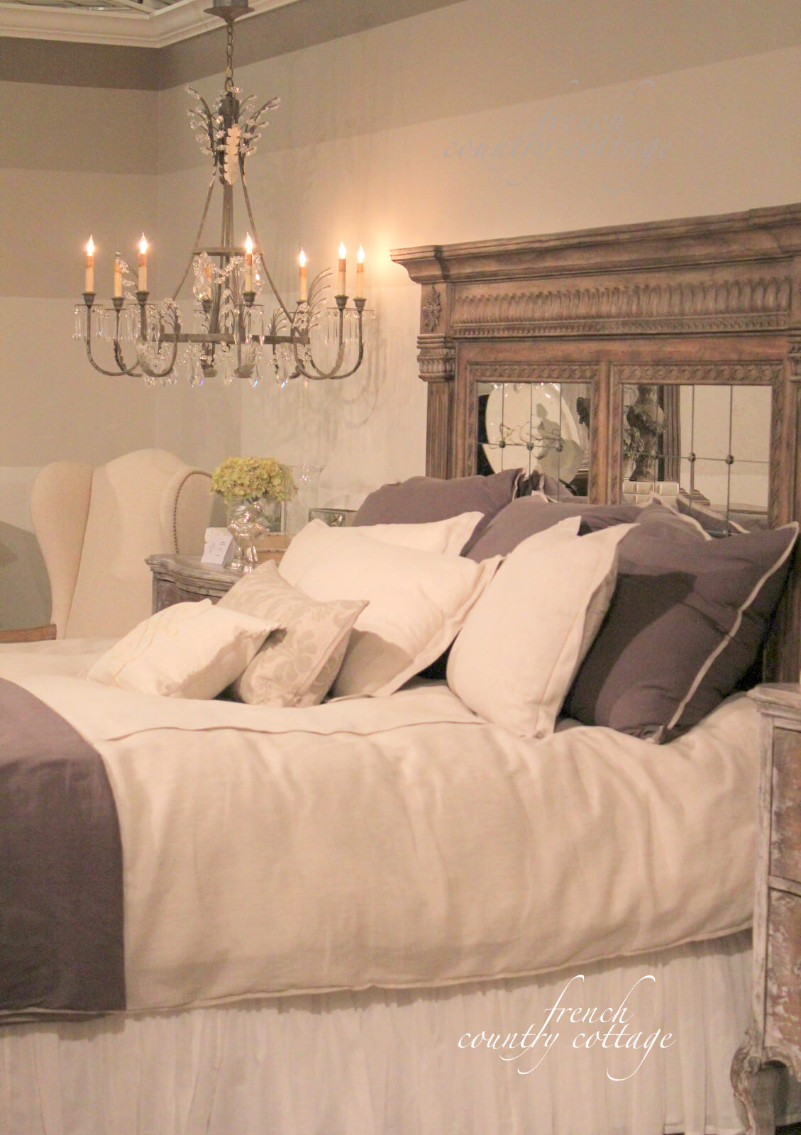 Luxurious Bed with Mirrored Headboard