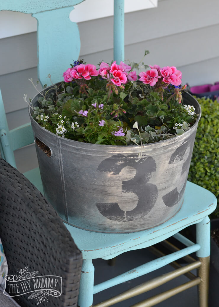 Reclaimed Washtub with a Pretty Arrangement