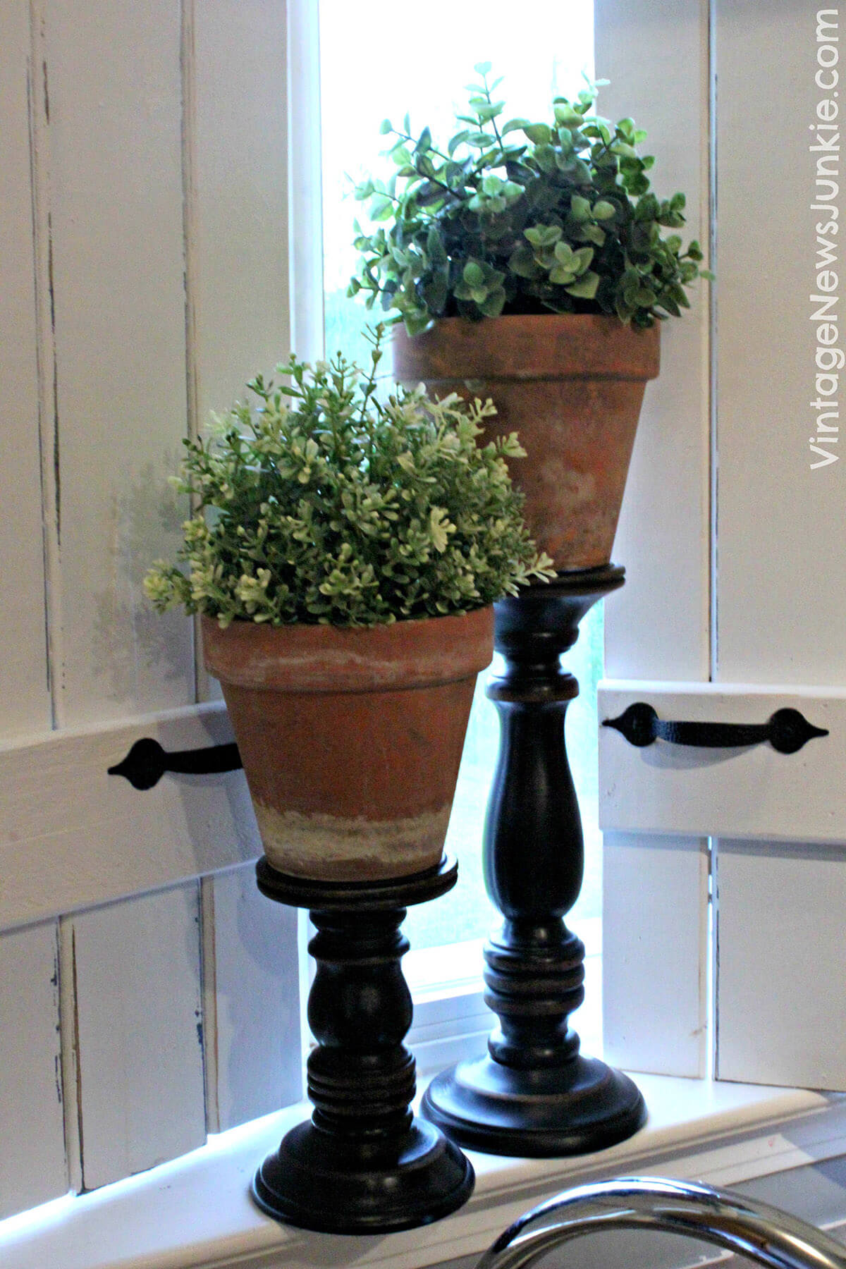 Terra Cotta Pots on Pedestal Stands