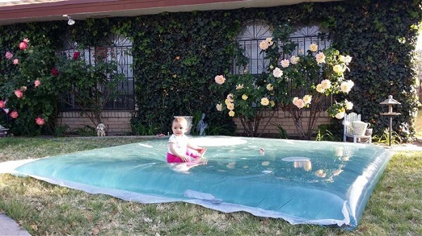 A Massive Water Pillow to Keep Cool