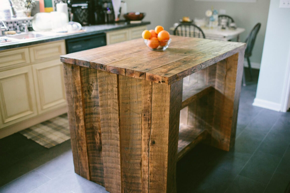 Farm Table in Rugged Lumber