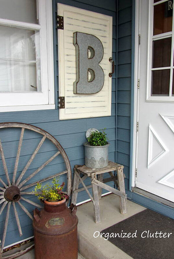 Oversized Name Initial on a Shutter