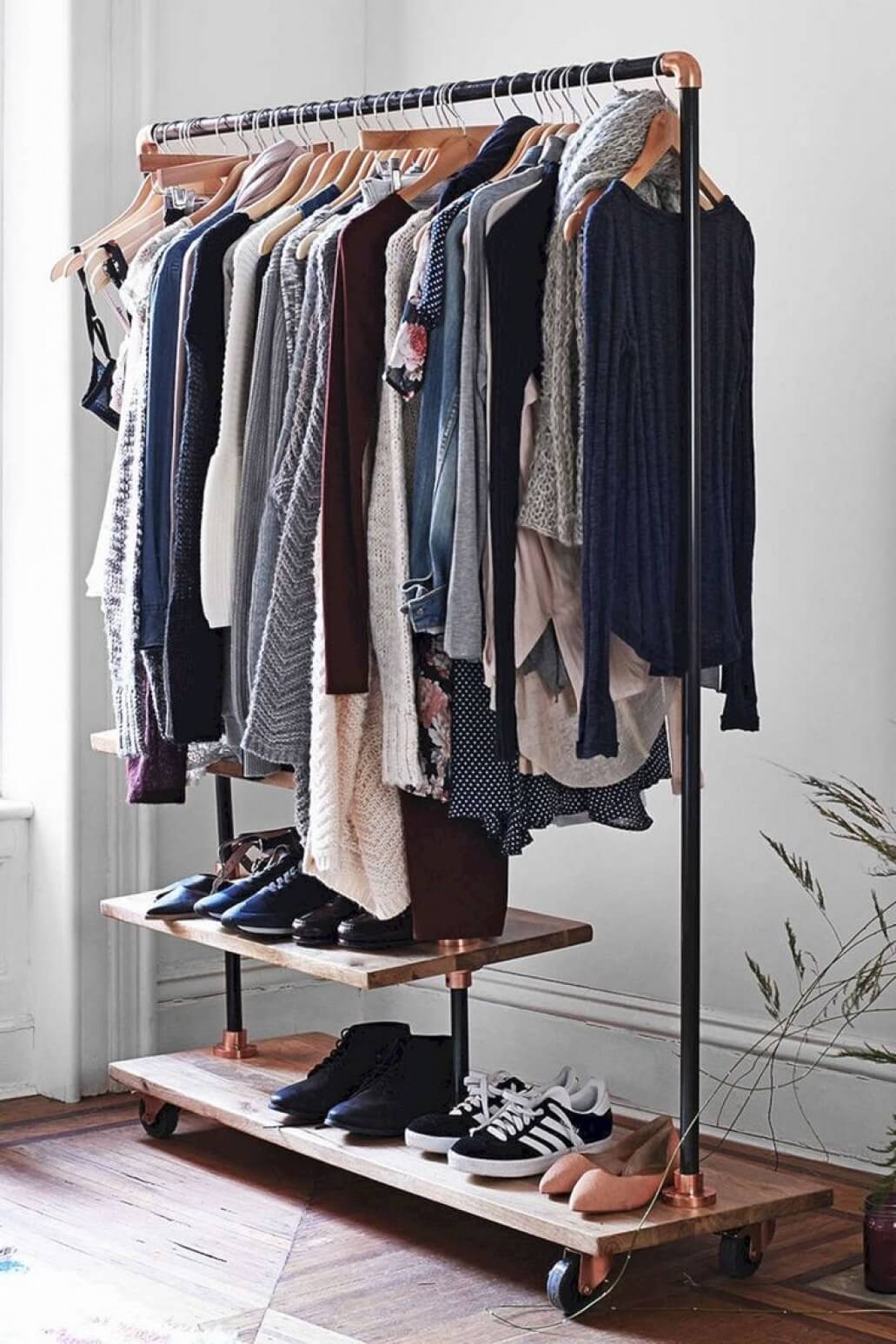 Handy Rolling Wardrobe Cart with Plumbing Pipe