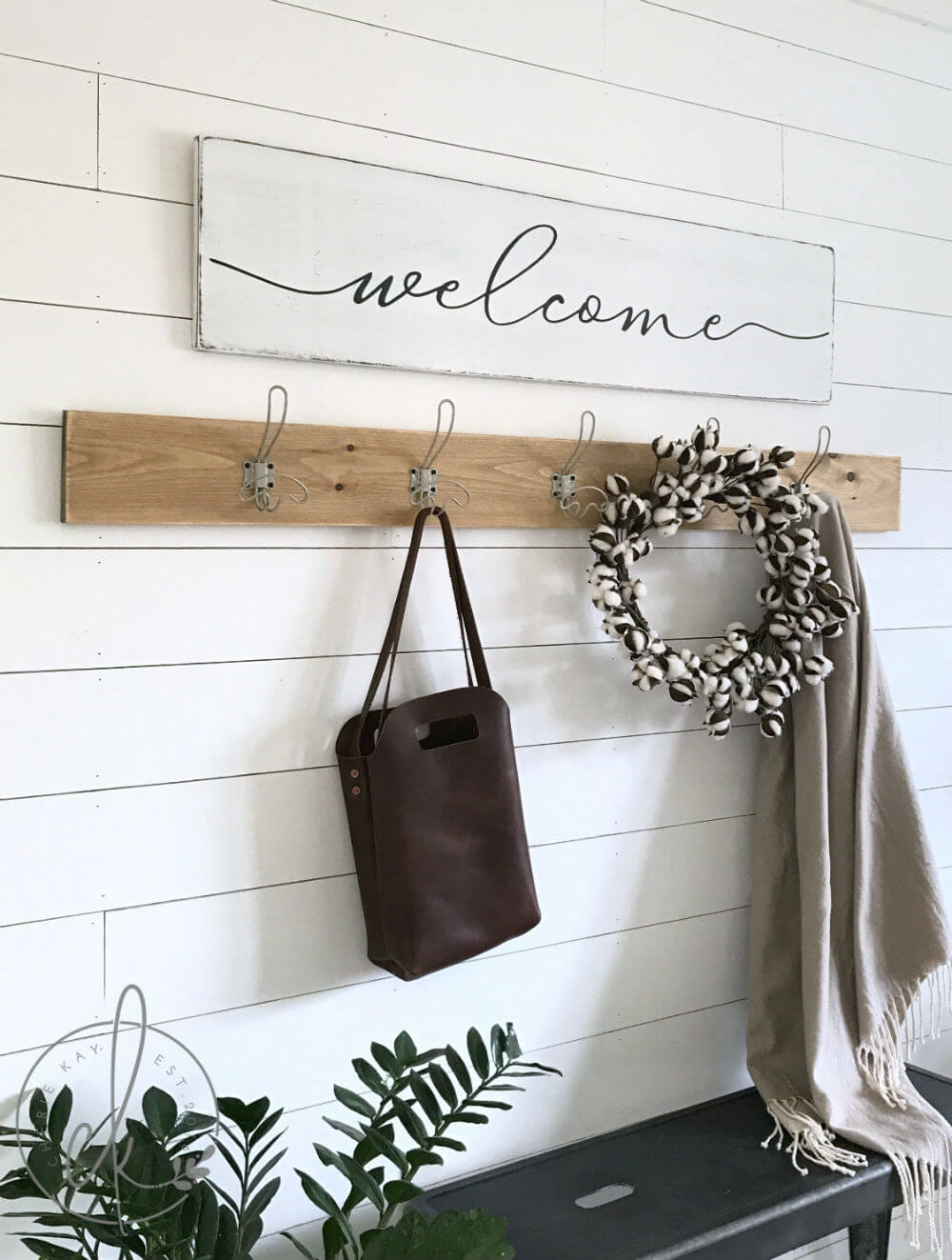 A Warm Welcome in Your Entryway