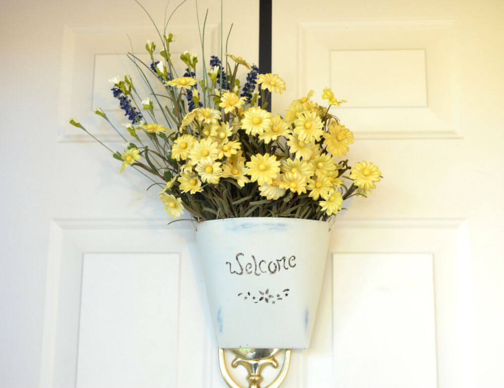 Tea Stained Daisy Bucket