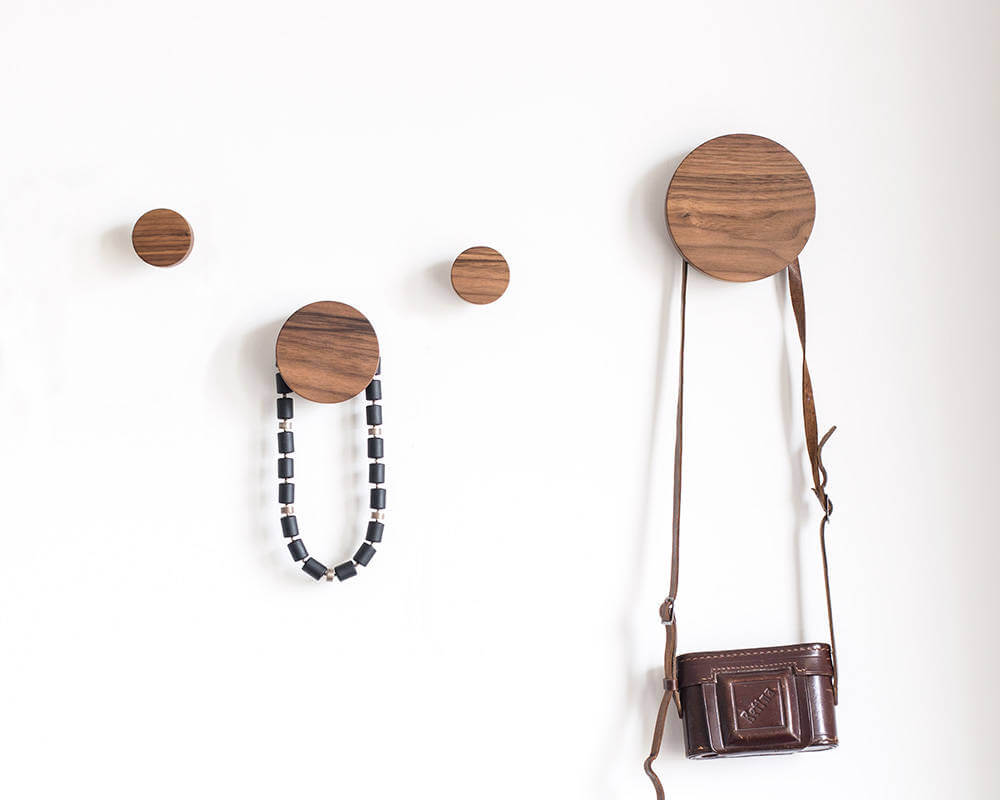 Practical Wooden Hooks Come in Circles