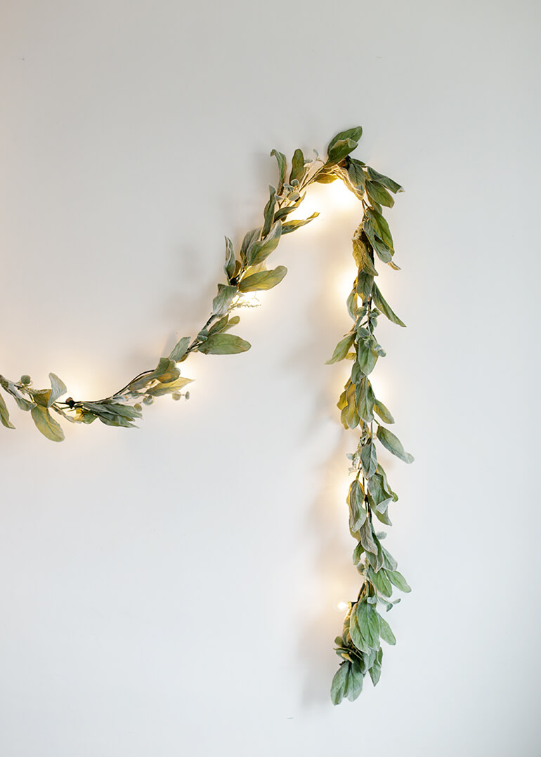 A Simple Backlit Garland