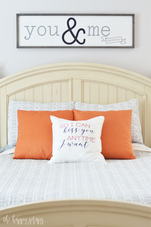 Bedroom Décor Ideas with Pops of Color