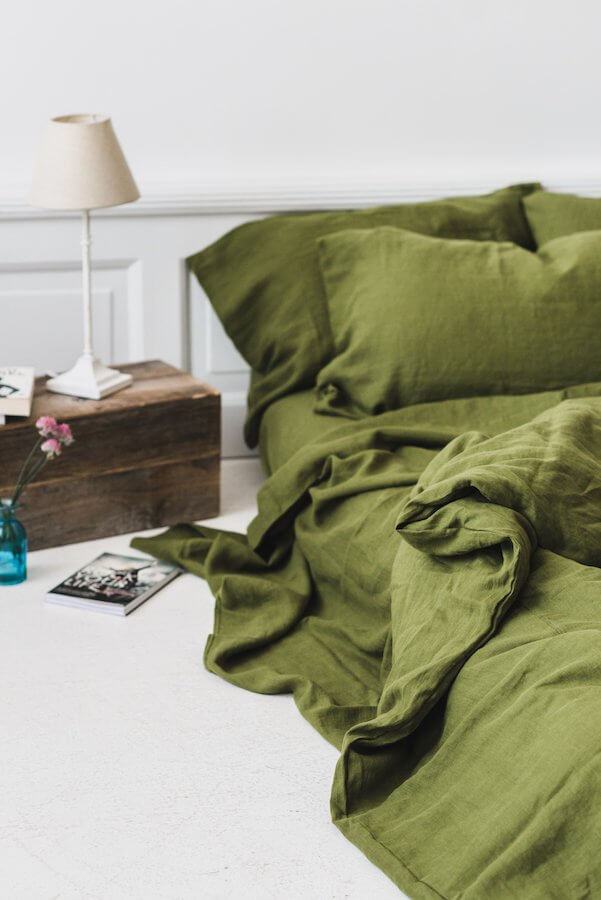 Single-Colored Envelope-Style Duvet Cover