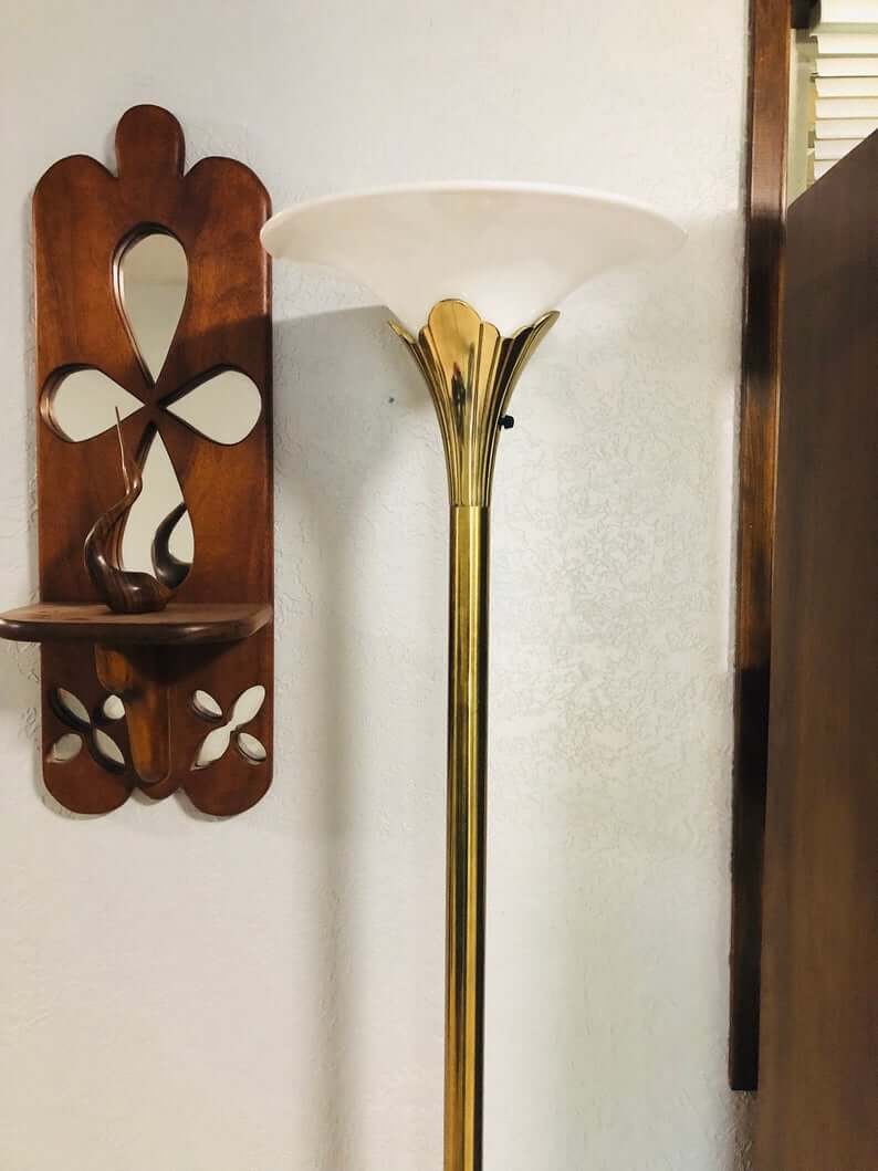 Elegant Golden Lily Shaped Lamp