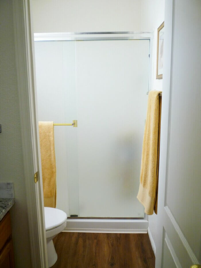 Hot Tip for Sparkling Clean Shower Doors