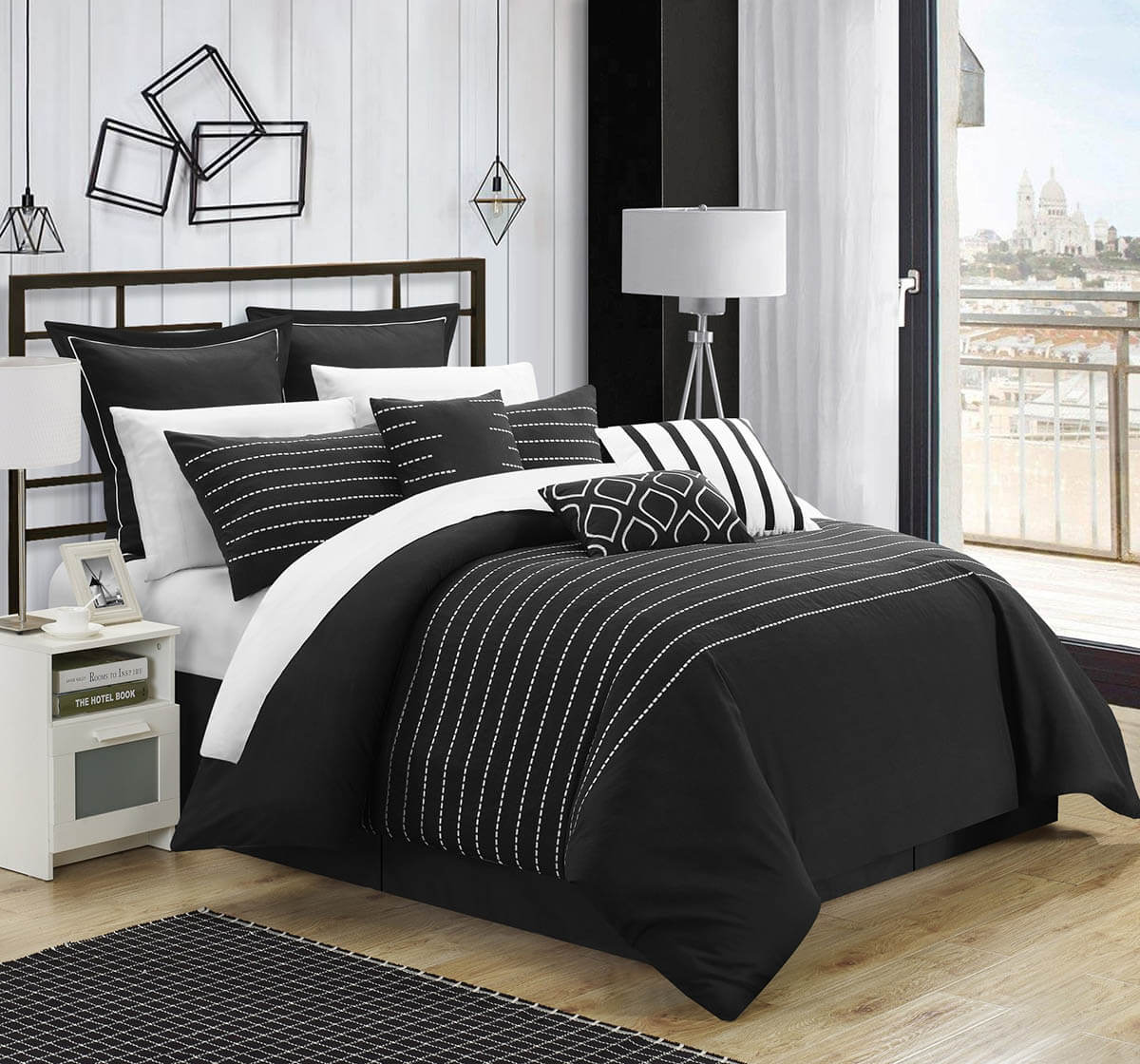 White and Black Bedroom Ideas