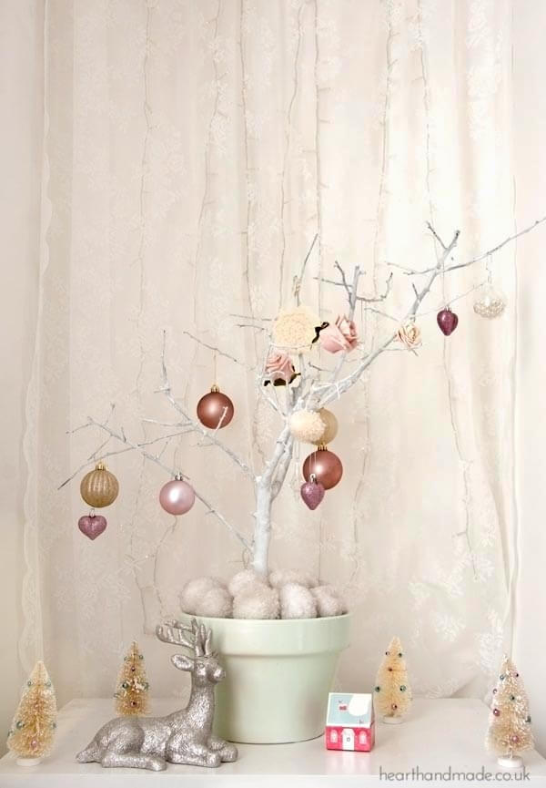 A Beautiful Tree to Decorate All Year Long