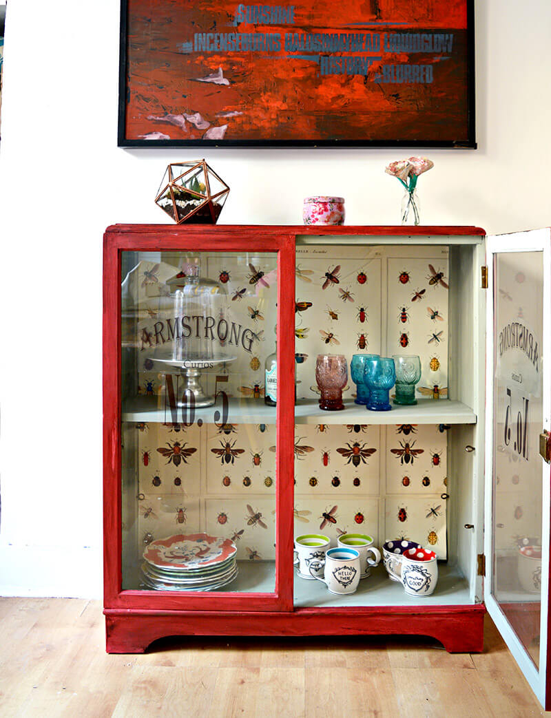 Upcycling an Old Cabinet with Chalk Paint