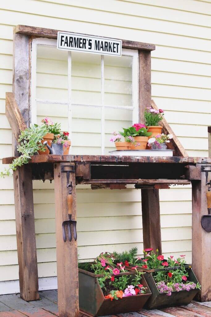 DIY Reclaimed Wood Potting Bench