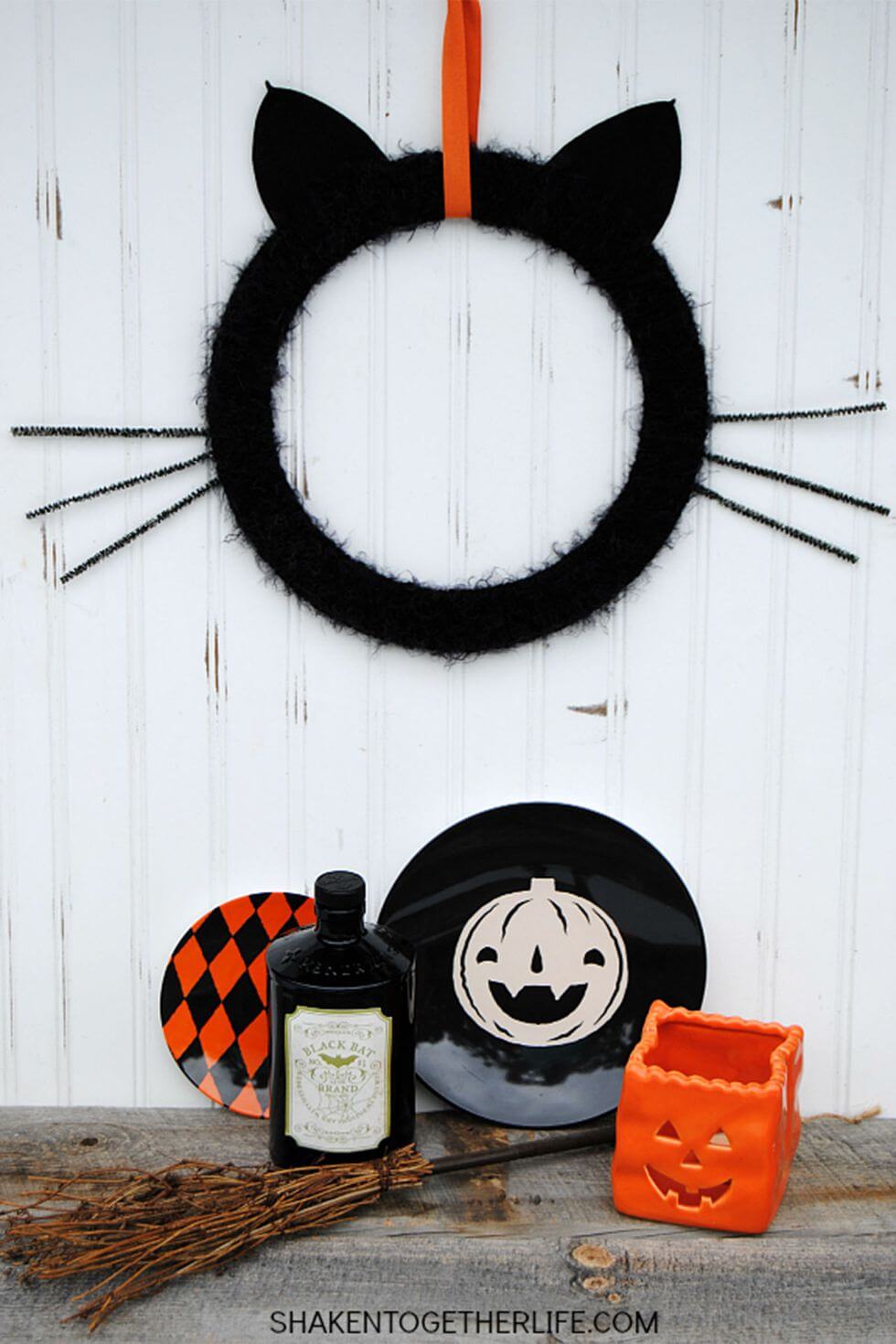 The Absolutely Purrfect Haloween Wreath